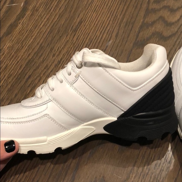 Chanel sneakers - Picture 3 of 3